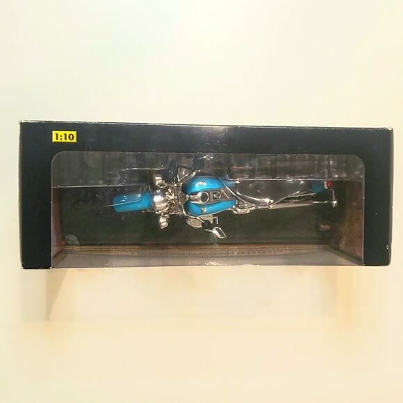 🏍 1:10 SCale Hot Wheels Harly Davidson Softail 🏍 - Picture 2 of 6